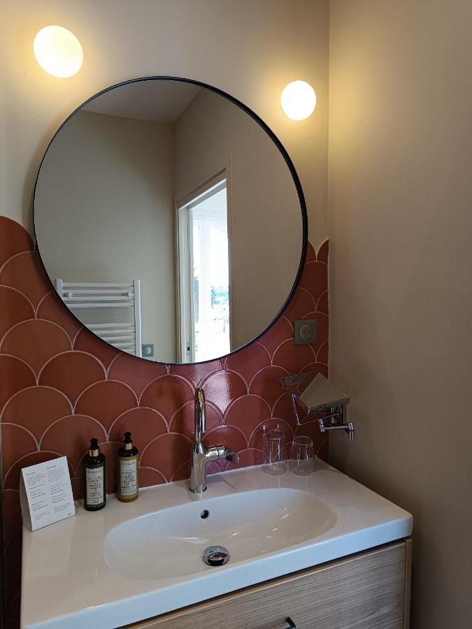 Les Galets Hotel Et B&B Bandol Exterior foto