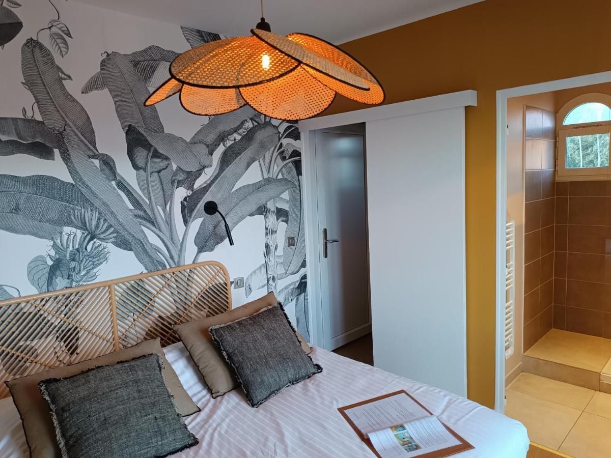 Les Galets Hotel Et B&B Bandol Exterior foto